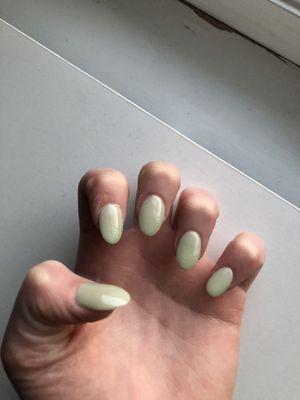 Green dip nails