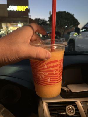 Mango smoothie