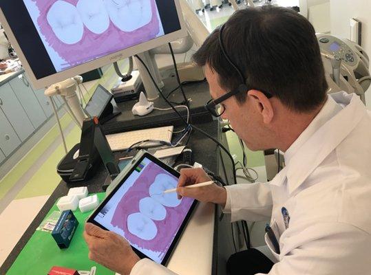 The Teacher, Scientist, Artist teaching dentists at a course in San Francisco.