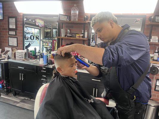 Alexis Gallegos getting down wit my son cutting him up fresh , great cutz every time