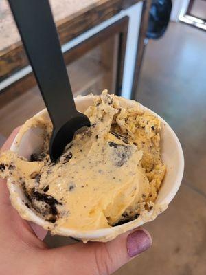 Small orange dreamsicle with oreo