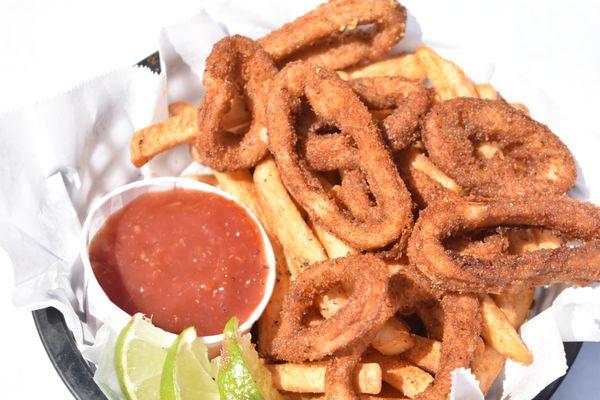 Fried Calamari w/ Fries