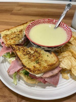 Ham Sammy for $11.50 with chips and Soup de jour (Potato Leek soup pictured) for $5.25.