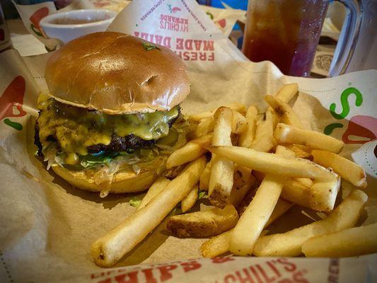 Smash Burger with Fries and Iced Tea