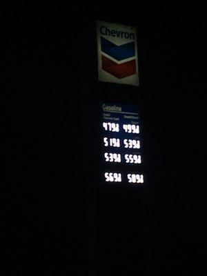 Price on the pump the night of 1/21/2023 (Sorry for the quality; it was very dark out! It says $4.79/gal with cash or Chevron Card)