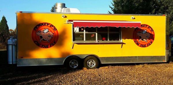 Just Opened December 1, 2015. Neat and clean food truck featuring mouth watering BBQ pulled pork sandwiches.