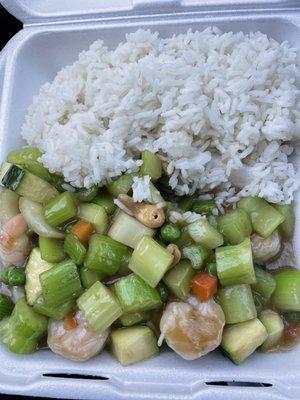 35. Shrimp with Cashew Nut