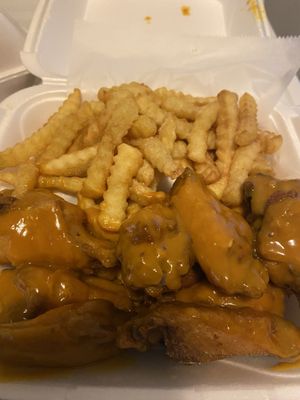 10 piece wings & fries  Sweet & Tangy Sauce