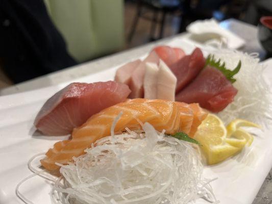 Sashimi dinner