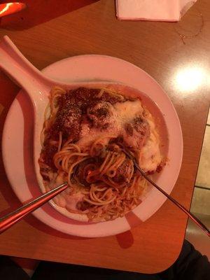 Spaghetti & meatballs