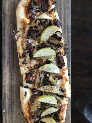 Hard Cider Pizza (added mushrooms)