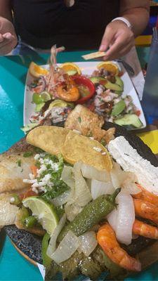 Molcajete & ceviche a la playa