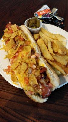 Chilli cheese dog