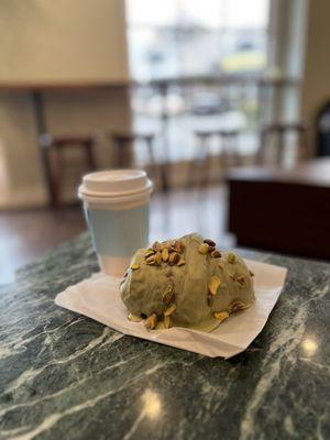 Filter Coffee & Matcha Pistachio Croissant