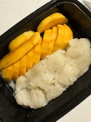 Sweet Sticky Rice With Mango