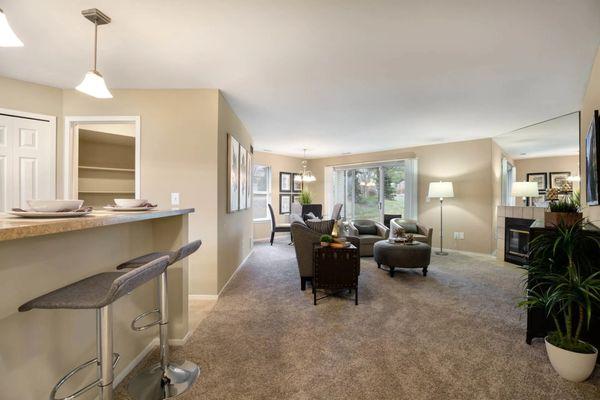 Kitchen And Living Area at Amberly Apartments, West Bloomfield, 48322