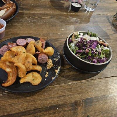 Curry wurst and potatoes (half a serving) and the Agrodolce salad