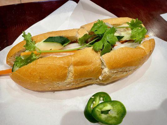 Chicken Banh Mi