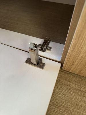 Broken cabinet bracket