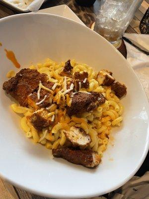 Mac and cheese with chicken