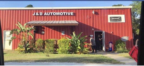 J & D Automotive