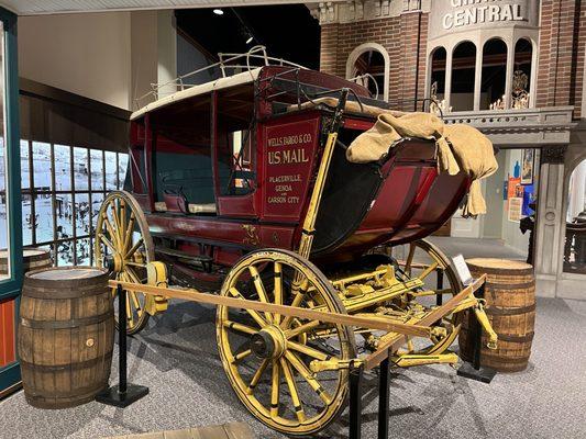 Wells Fargo wagon train