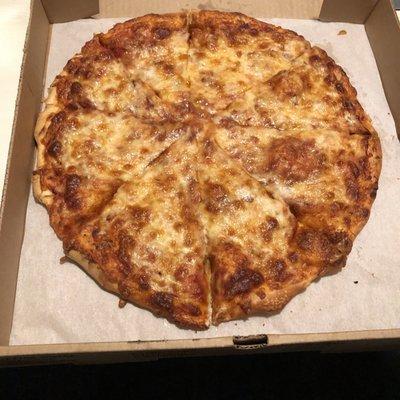 Cheese pizza with red sauce