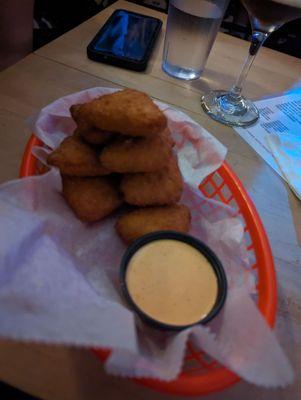 Fried Mac and cheese bites