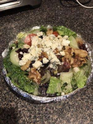 I love the Gorgonzola salad!