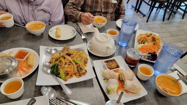 DELICIOUSNESS-Pad Se Ew w/tender Beef, Spring rolls w/ pork & shrimp,papaya salad,fried spring rolls, and the Best pot Hot Jasmine Tea!!