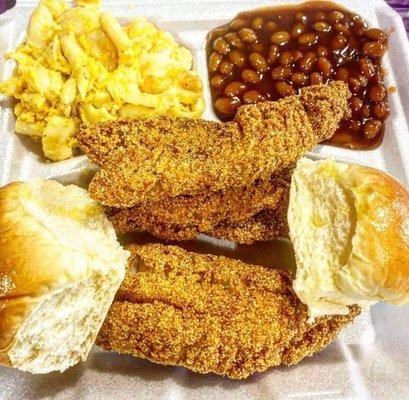 Mac n cheese, baked beans, perch and biscuits