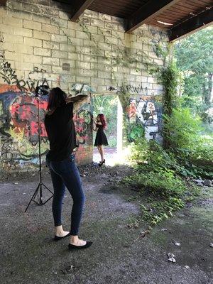 Behind the scenes of a senior portrait