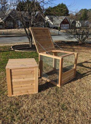 We built the exact same compost box