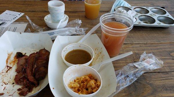 Brisket, stuffed jalapeno, mac & cheese, and beans!