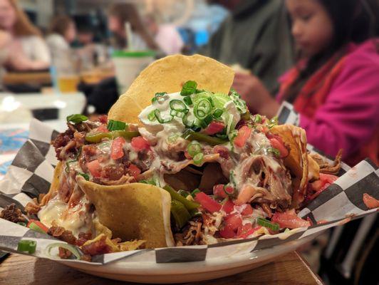 PULLED PORK & SMOKED GOUDA NACHOS