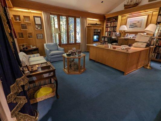 Copy of Camp David office