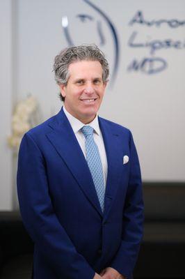 Avron Lipschitz, MD - Athena Plastic Surgery