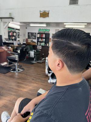 Taper fade done by: Vladimir the Barber.!