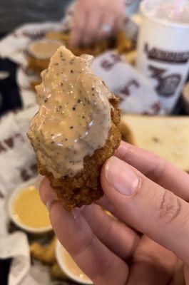 Spicy chicken tender, laynes sauce