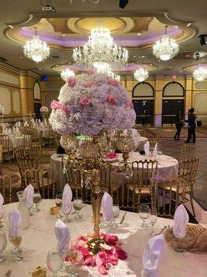 Coral and white wedding , centerpieces