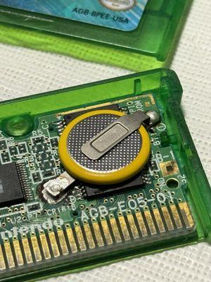 GBA - Battery Replacement (Pokemon: Emerald)