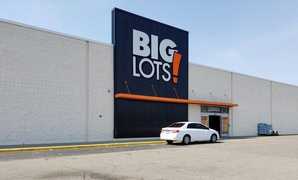 Storefront for Big Lots Adrian