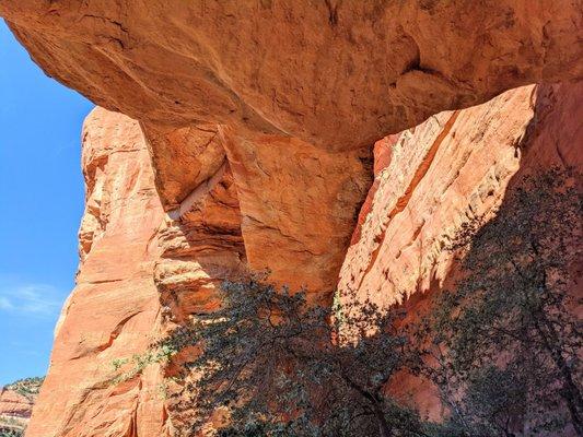 Fay Canyon Arch | Instagram: @telephonesmoothie