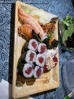 Nikkei Inspiration Sushi - 8 piece (get 15 piece instead)