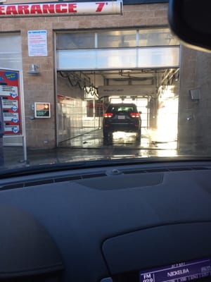 Touchless car wash