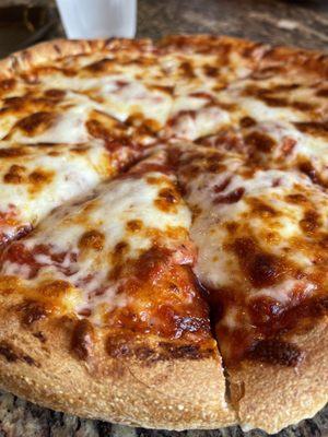 Cheese pizza.