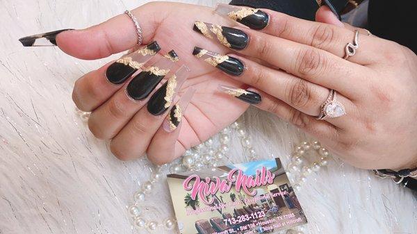 Niva Nails