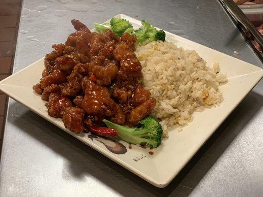 General Chicken over Fried Rice