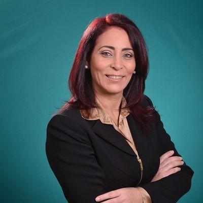 Dania Leyva, Owner