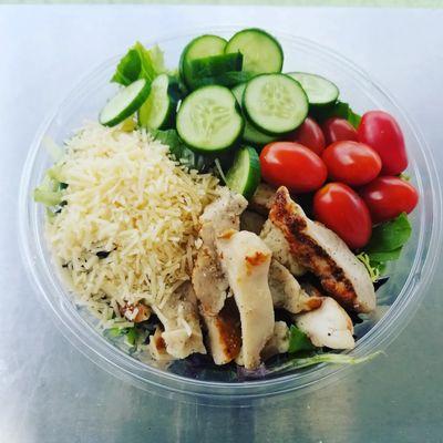 Grilled chicken salad